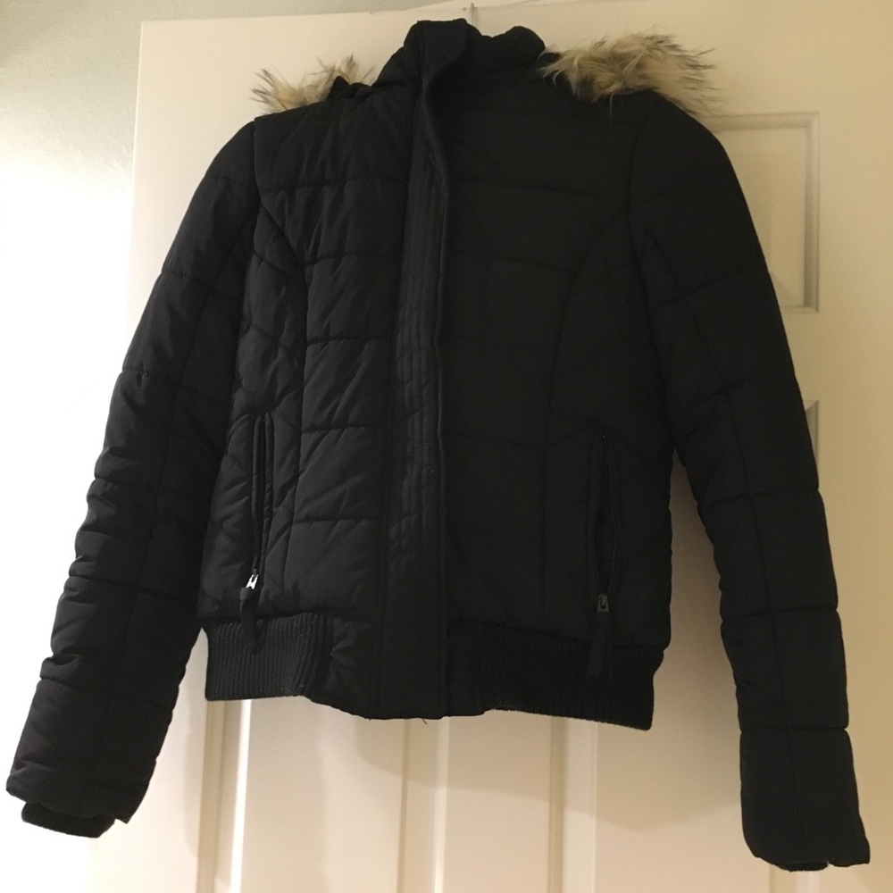 AE Puffer Jacket - Picture 2 of 3